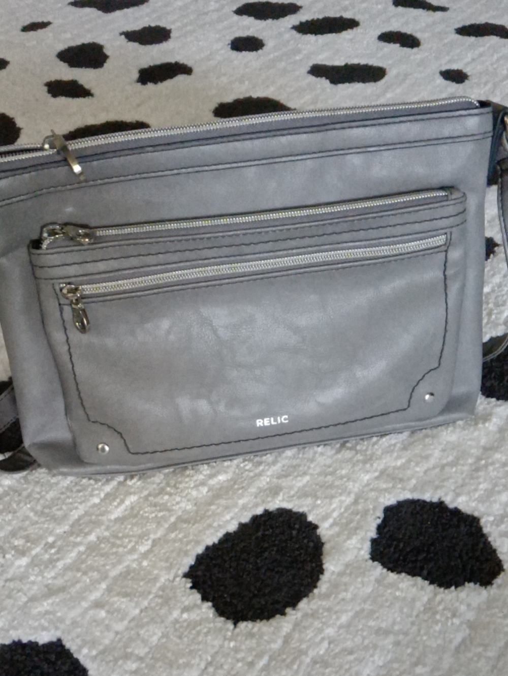 Fossil - Relic Gray Messenger Crossbody with Front Zip Pockets